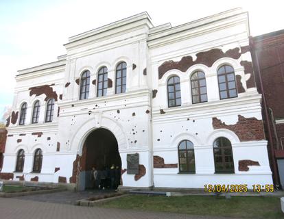 08